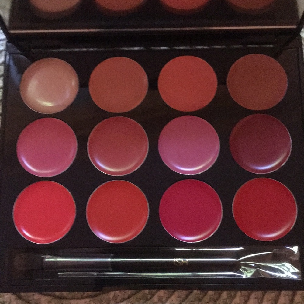 ISH Lip Statement Palette